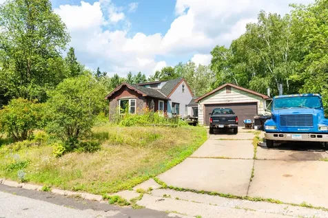 29 Cuyuna Drive Virginia MN 55792
