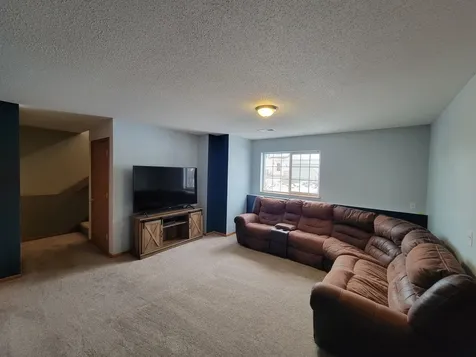 316 Jefferson Lane Saint Joseph MN 56374