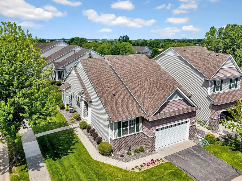 4460 Empire Drive N Hugo MN 55038