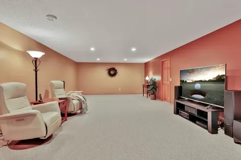 4460 Empire Drive N Hugo MN 55038