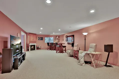 4460 Empire Drive N Hugo MN 55038