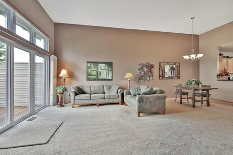 4460 Empire Drive N Hugo MN 55038