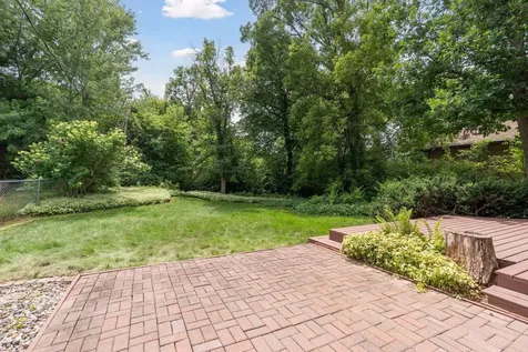 1086 Carlton Drive Shoreview MN 55126