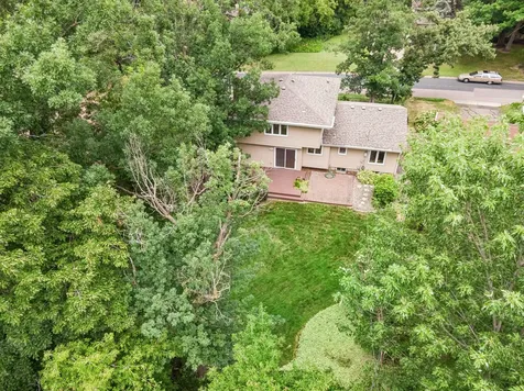 1086 Carlton Drive Shoreview MN 55126