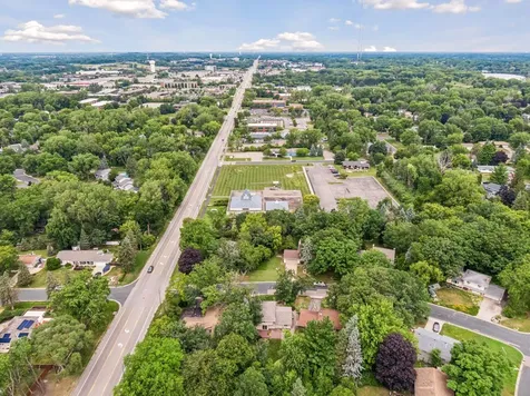 1086 Carlton Drive Shoreview MN 55126