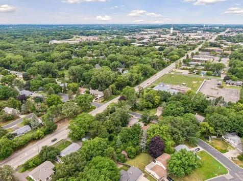 1086 Carlton Drive Shoreview MN 55126