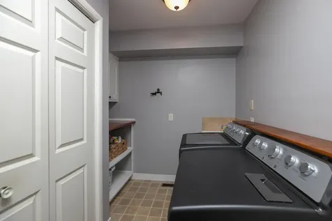 2016 Southfield Court SW Rochester MN 55902
