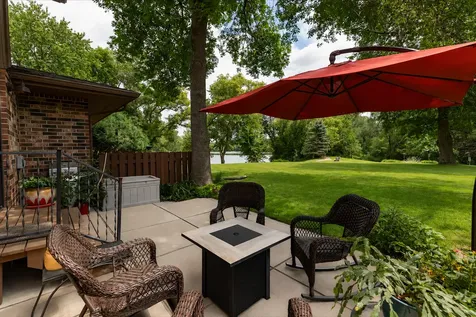 2016 Southfield Court SW Rochester MN 55902