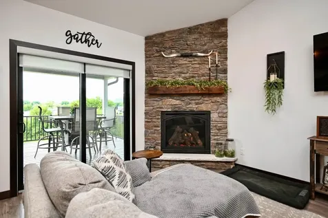 166 Rimrock Road Rollingstone MN 55969