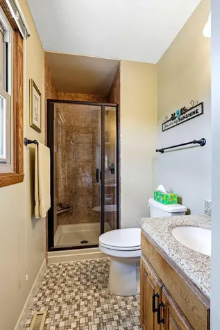 4261 Dunrovin Lane Eagan MN 55123