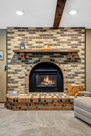 4261 Dunrovin Lane Eagan MN 55123