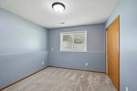 905 Walnut Street Farmington MN 55024