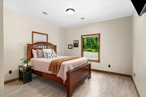 5841 Spruce Lane Duluth MN 55811