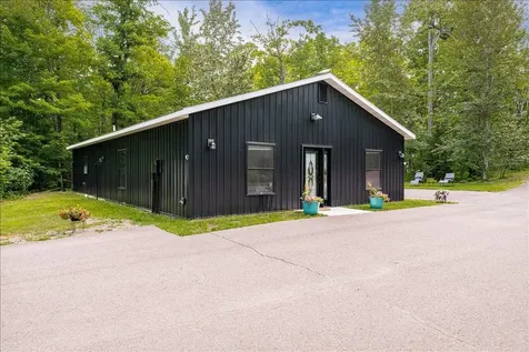 5841 Spruce Lane Duluth MN 55811