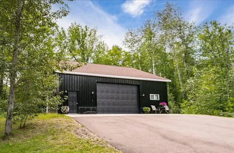 5841 Spruce Lane Duluth MN 55811