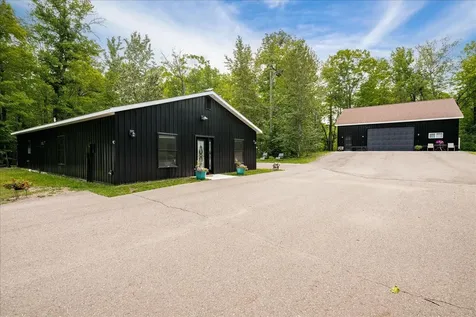 5841 Spruce Lane Duluth MN 55811