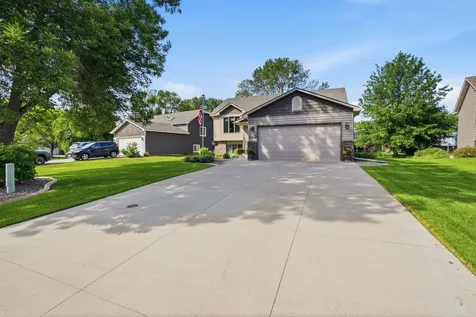 10760 Kumquat Street NW Coon Rapids MN 55448