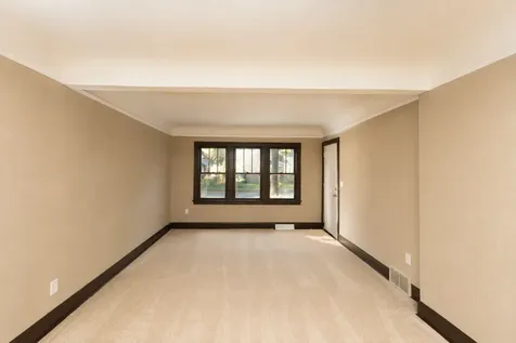 3434 Thomas Avenue N Minneapolis MN 55412