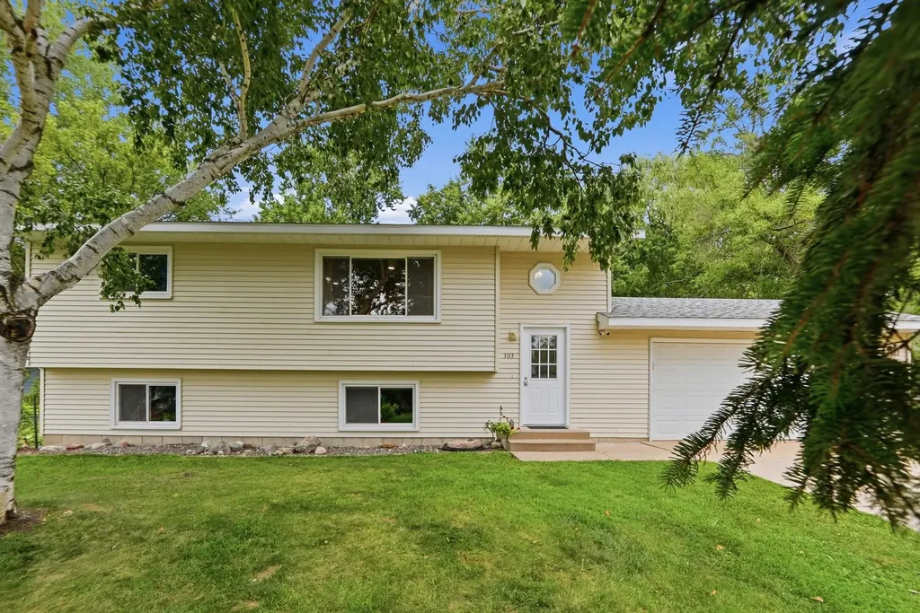303 Upplanda Street Buffalo MN 55313