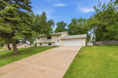 303 Upplanda Street Buffalo MN 55313