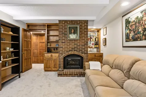 5501 Dewey Hill Road Edina MN 55439