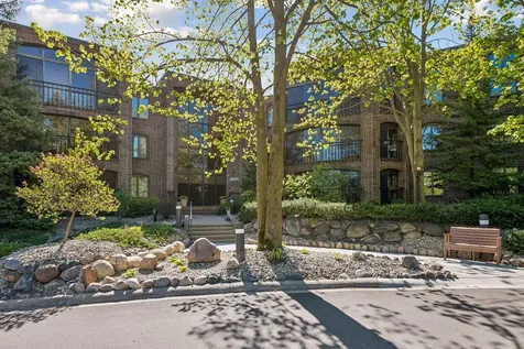5501 Dewey Hill Road Edina MN 55439