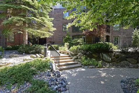 5501 Dewey Hill Road Edina MN 55439