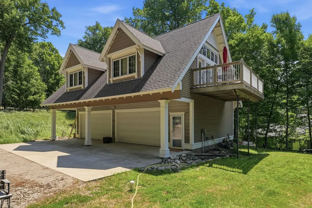 1834 Petes Point Lane SW Alexandria MN 56308