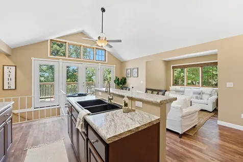 1834 Petes Point Lane SW Alexandria MN 56308