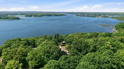 1834 Petes Point Lane SW Alexandria MN 56308