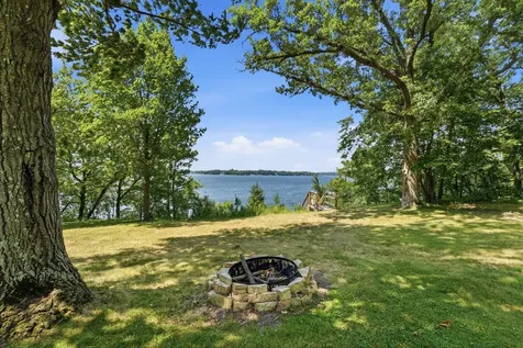 1834 Petes Point Lane SW Alexandria MN 56308