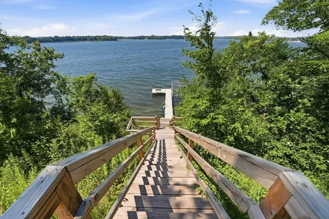 1834 Petes Point Lane SW Alexandria MN 56308