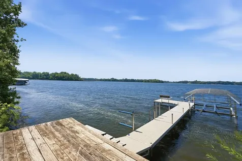 1834 Petes Point Lane SW Alexandria MN 56308