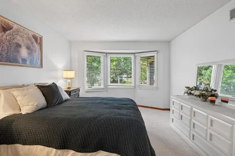 14332 Glenda Drive Apple Valley MN 55124