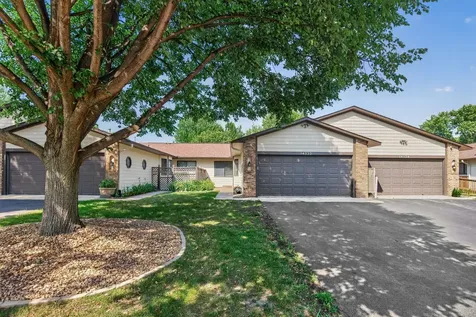 14332 Glenda Drive Apple Valley MN 55124