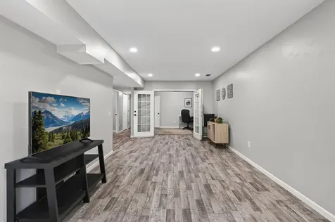 14332 Glenda Drive Apple Valley MN 55124