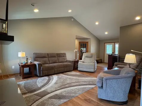 1949 51st Avenue N Moorhead MN 56560