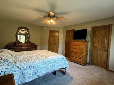1949 51st Avenue N Moorhead MN 56560