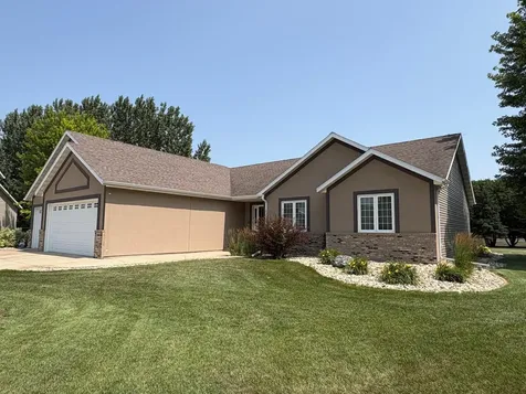 1949 51st Avenue N Moorhead MN 56560