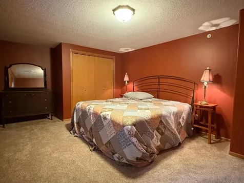 1949 51st Avenue N Moorhead MN 56560