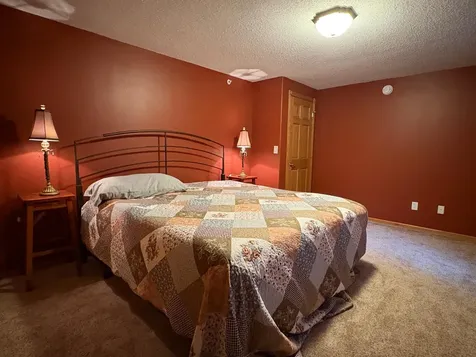 1949 51st Avenue N Moorhead MN 56560