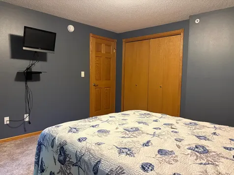 1949 51st Avenue N Moorhead MN 56560
