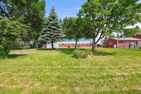 620 Nelson Boulevard Montrose MN 55363