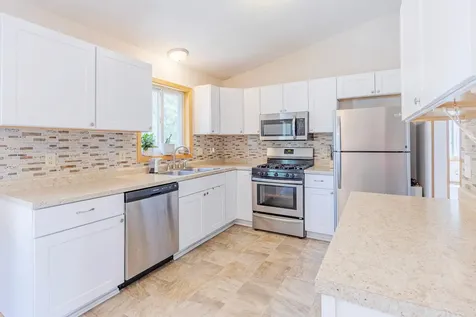 3665 James Court Hastings MN 55033
