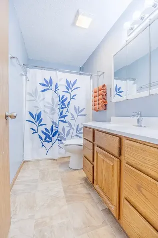 3665 James Court Hastings MN 55033