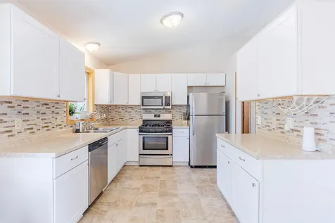 3665 James Court Hastings MN 55033