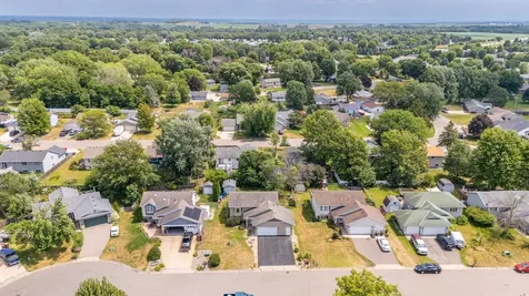 3665 James Court Hastings MN 55033
