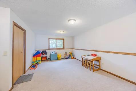 3665 James Court Hastings MN 55033