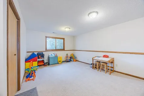 3665 James Court Hastings MN 55033