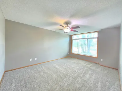 4625 Edinbrook Terrace Brooklyn Park MN 55443